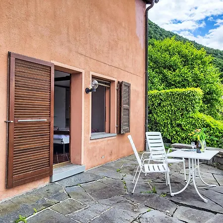 Studio Indeman By Interhome アパート Gambarogno